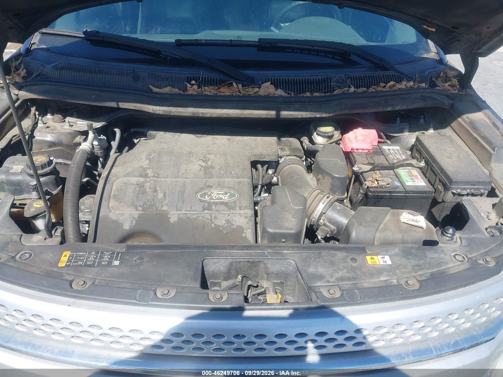 2015 Ford Explorer XLT photo 10
