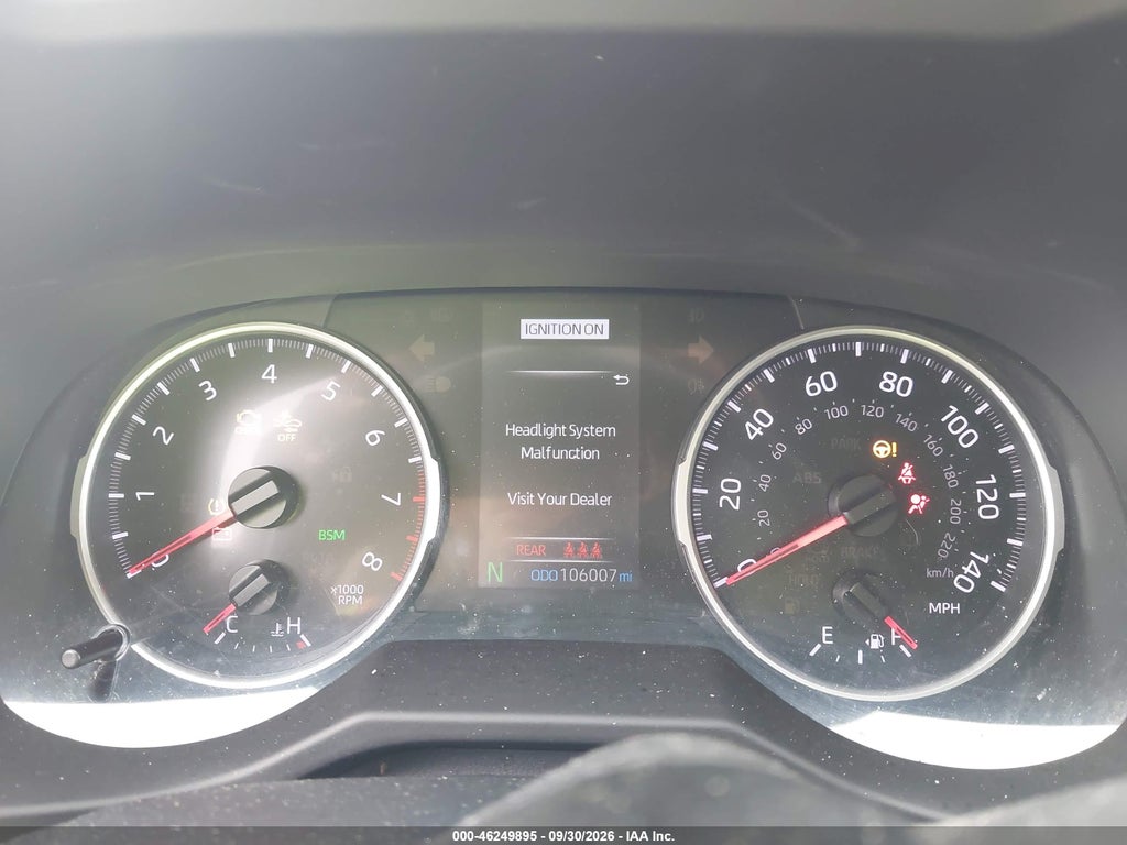 2020 Toyota RAV4 XLE Premium photo 7