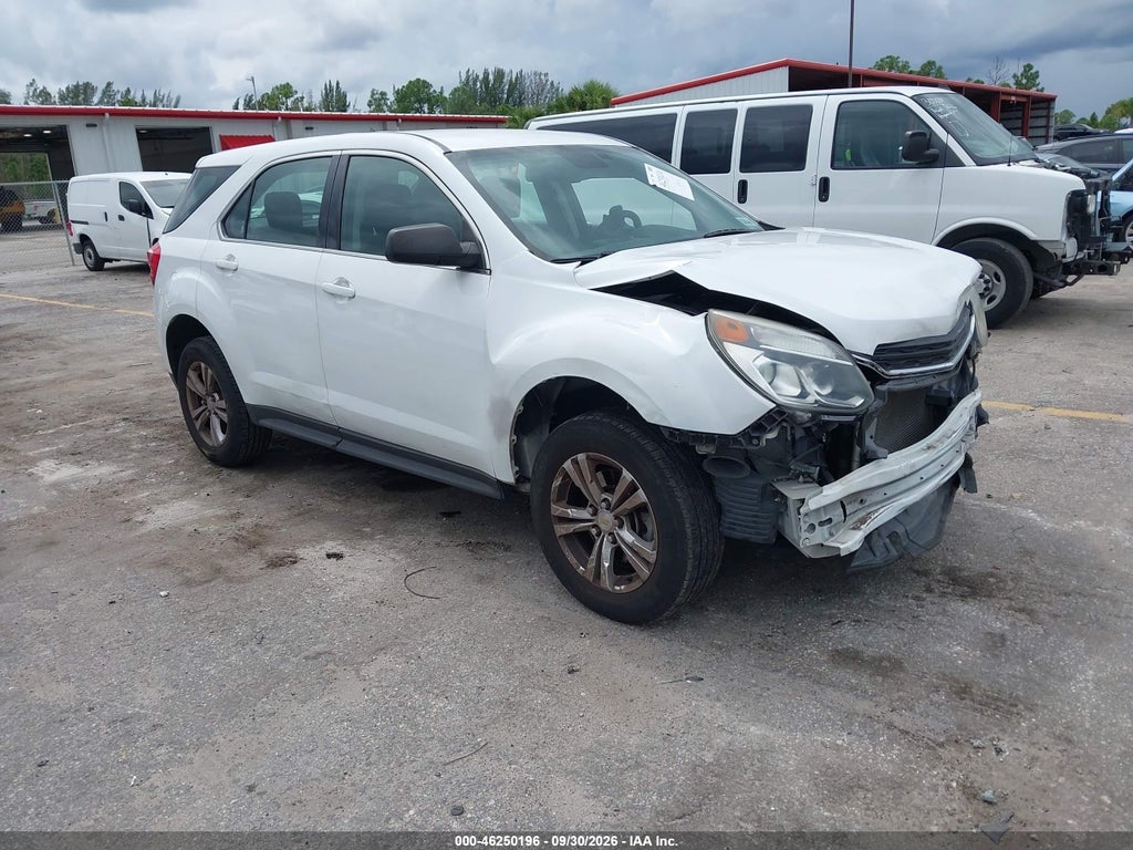 2017 Chevrolet Equinox LS photo 1