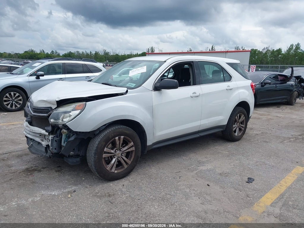2017 Chevrolet Equinox LS photo 2