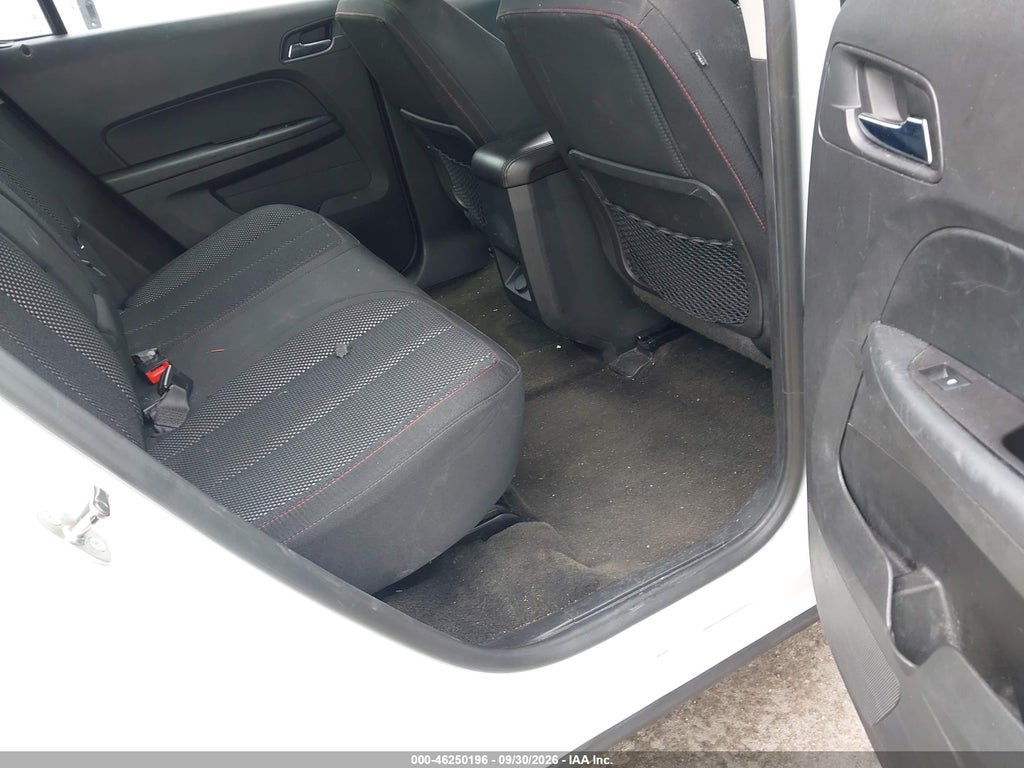2017 Chevrolet Equinox LS photo 8
