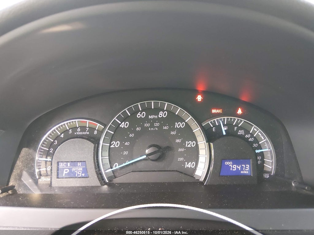 2014 Toyota Camry SE photo 7