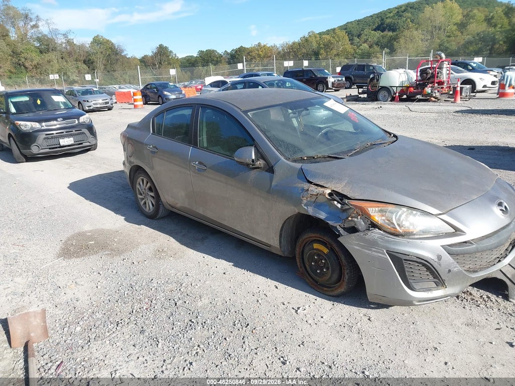 2011 Mazda MAZDA3 I Touring photo 1
