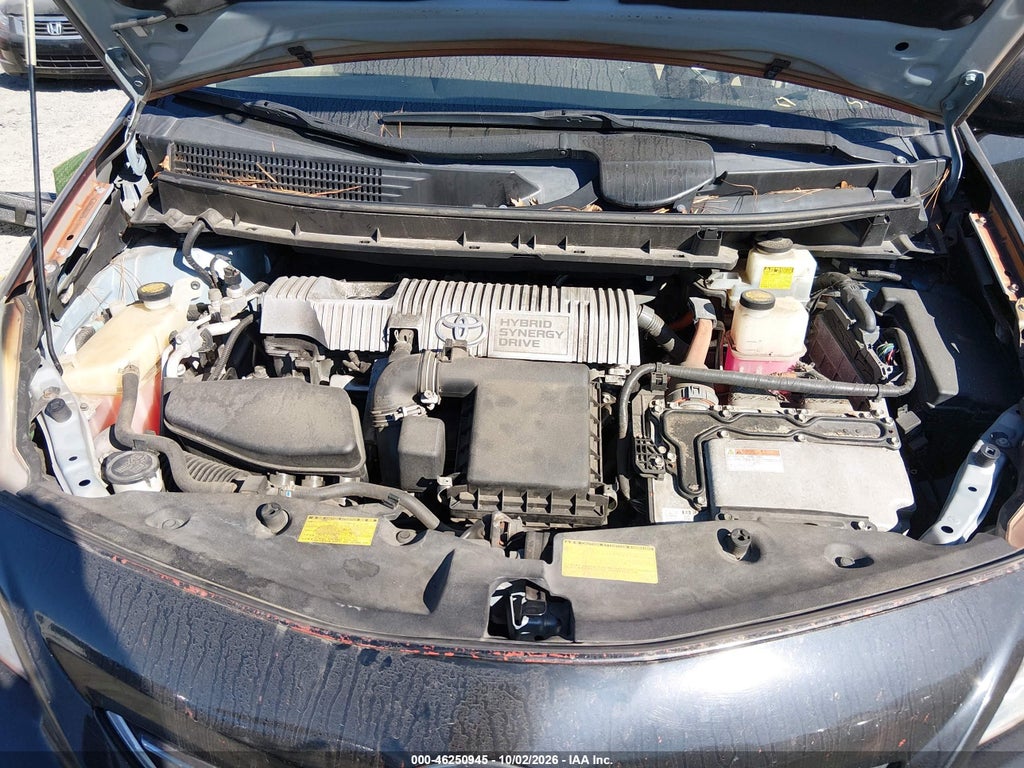 2012 Toyota Prius V TWO photo 10