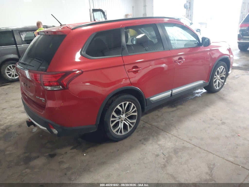 2016 Mitsubishi Outlander SEL photo 4