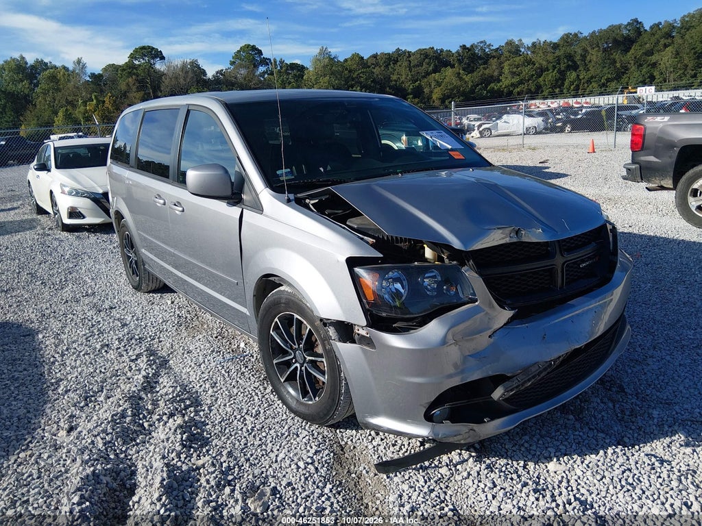 2016 Dodge Grand Caravan SXT photo 1