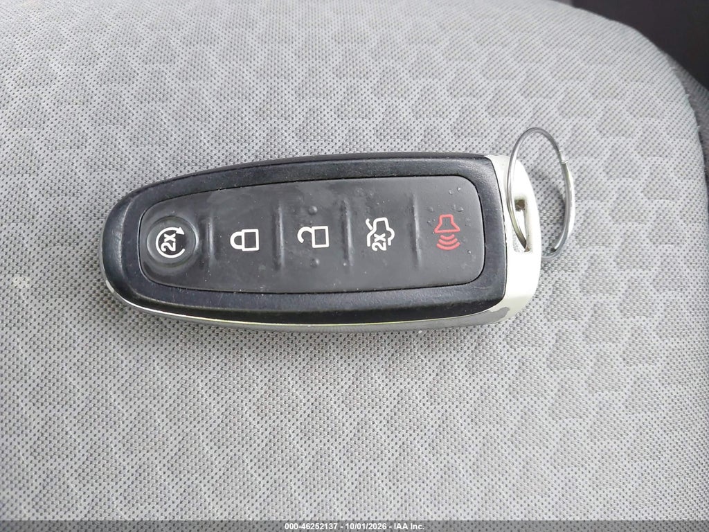 2019 Ford Escape SE photo 11