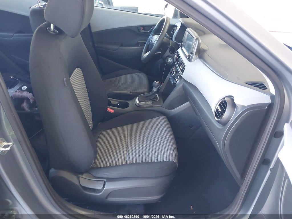2020 Hyundai Kona SE photo 5