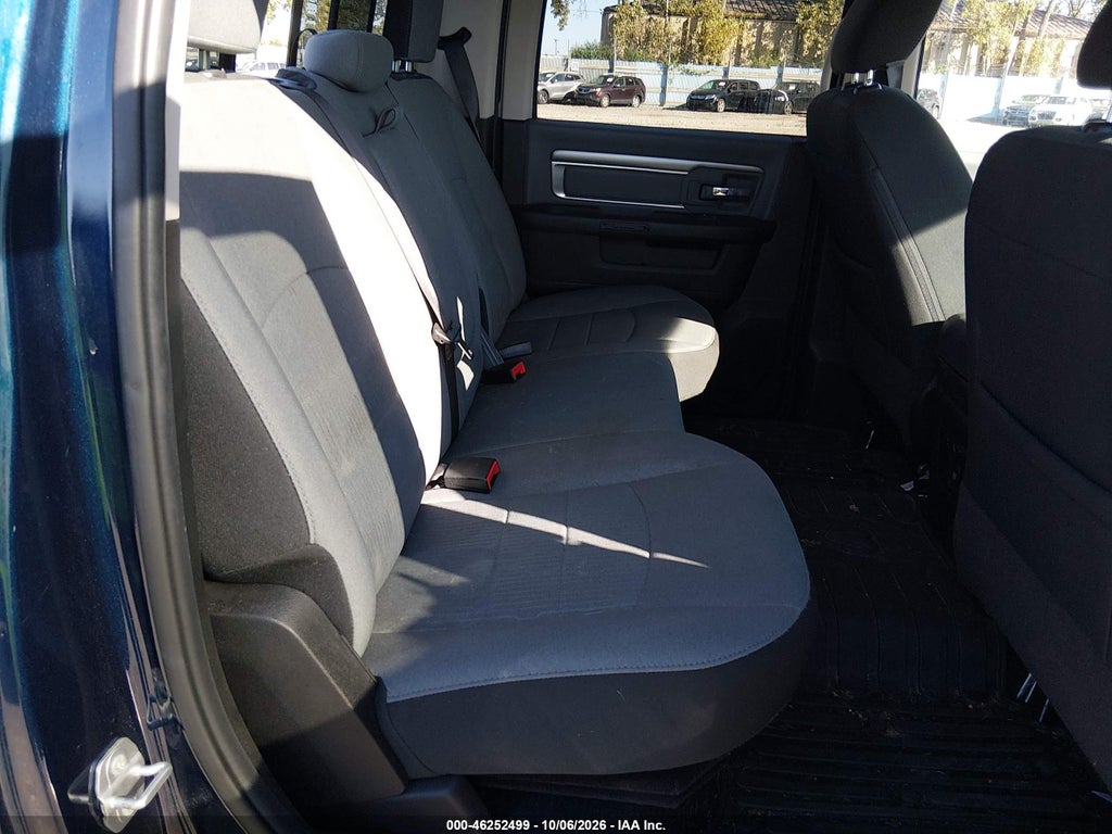 2023 Ram 1500 Classic SLT 4X4 6'4 Box photo 8
