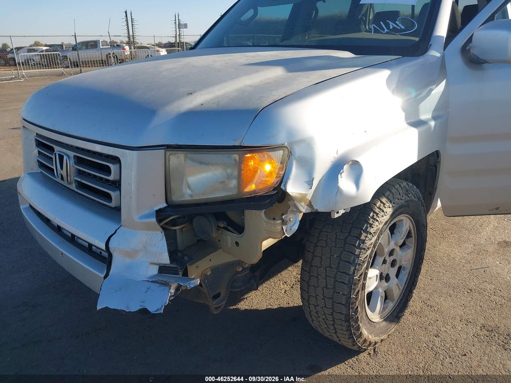2006 Honda Ridgeline RTS photo 6
