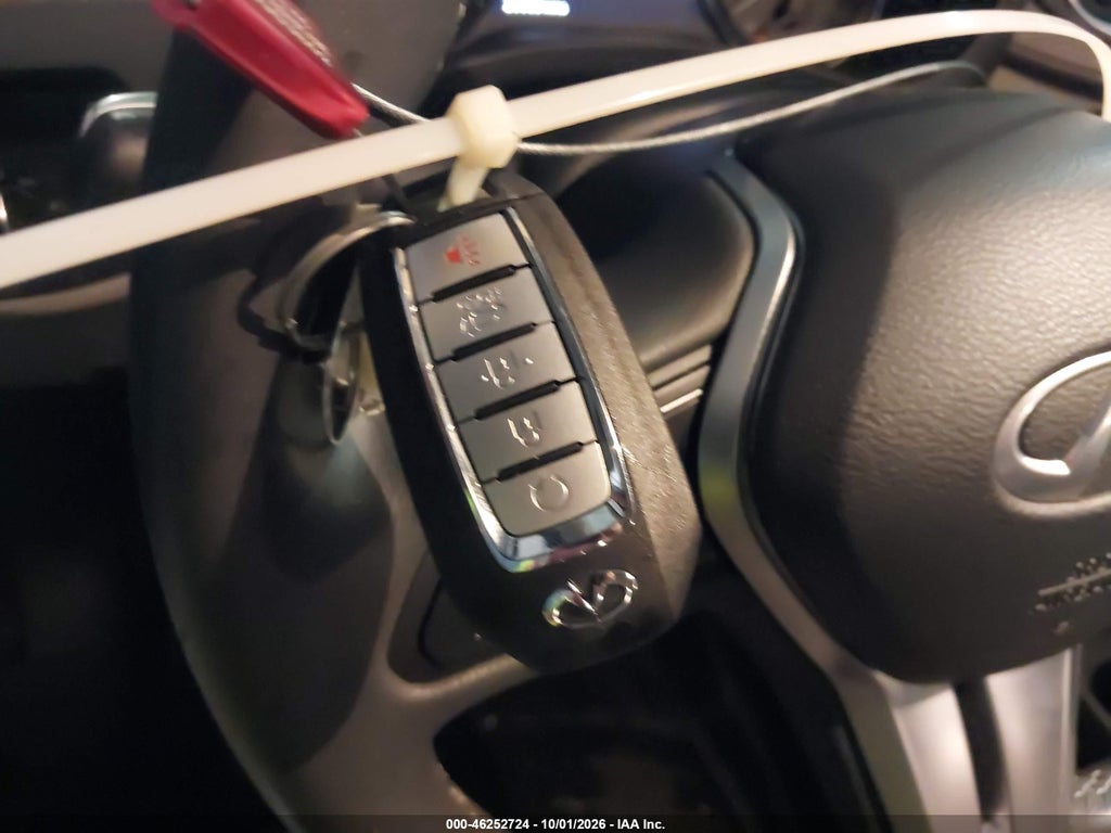 2023 Infiniti QX50 Luxe photo 11