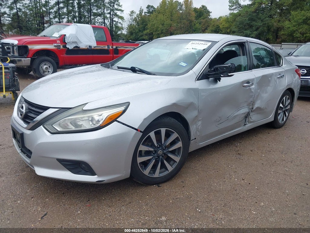 2016 Nissan Altima 2.5 SV photo 2
