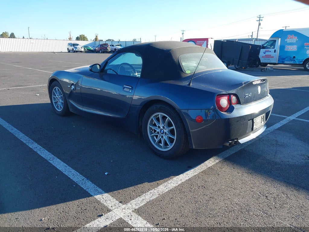 2005 BMW Z4 2.5I photo 3