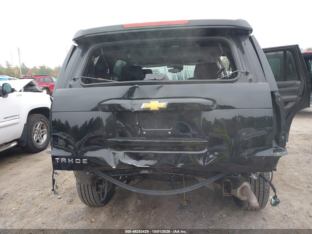2020 Chevrolet Tahoe 4WD LT photo 6