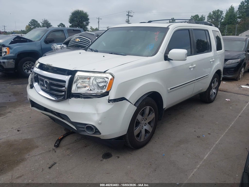 2015 Honda Pilot Touring photo 2