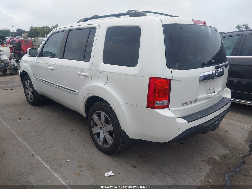2015 Honda Pilot Touring photo 3