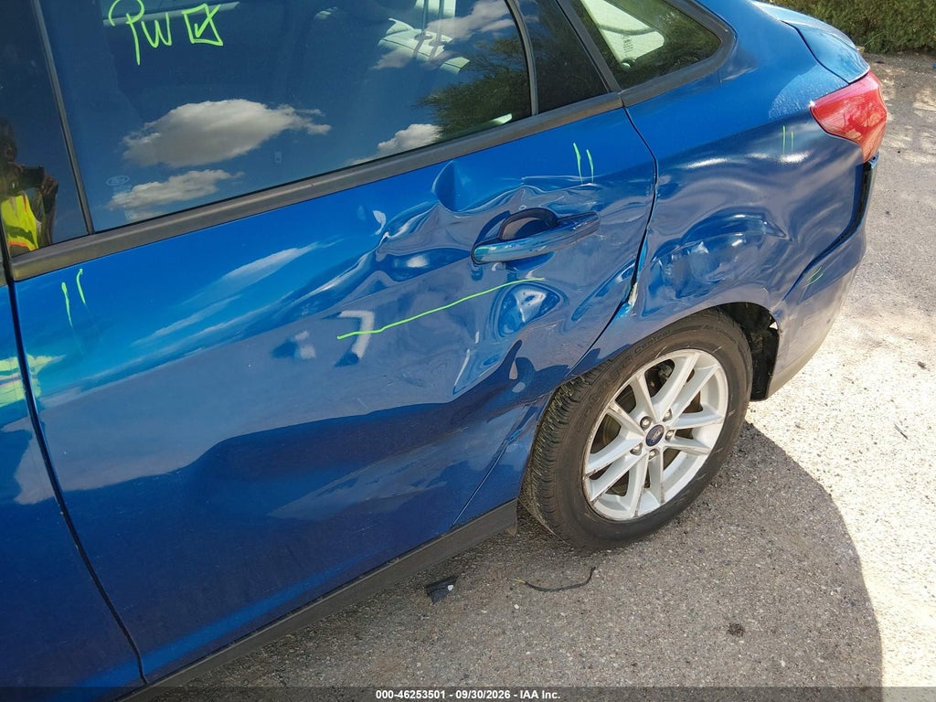 2018 Ford Focus SE photo 6