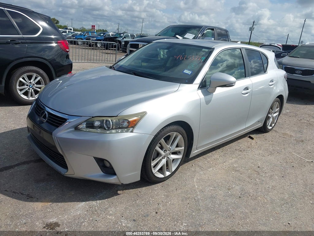 2015 Lexus CT 200H photo 6