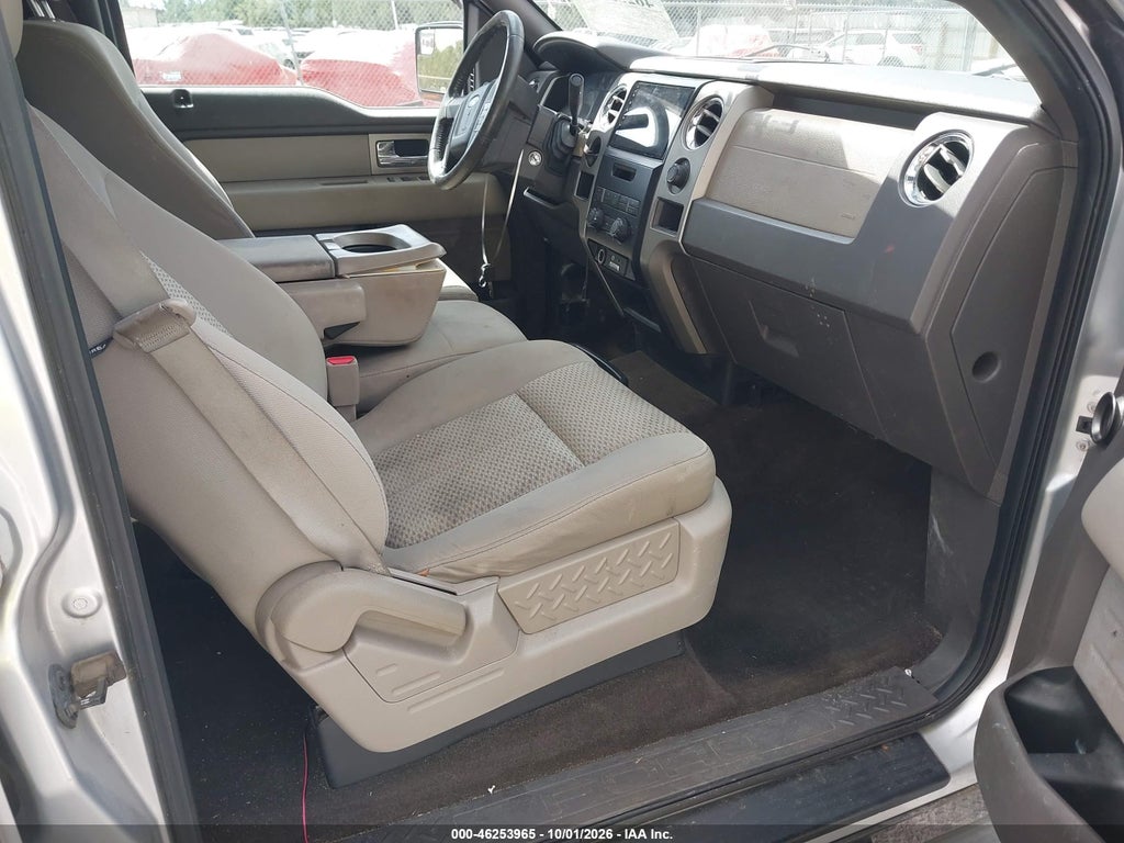 2010 Ford F-150 FX2 Sport/Harley-Davidson/King Ranch/Lariat/Platinum/XL/XLT photo 5