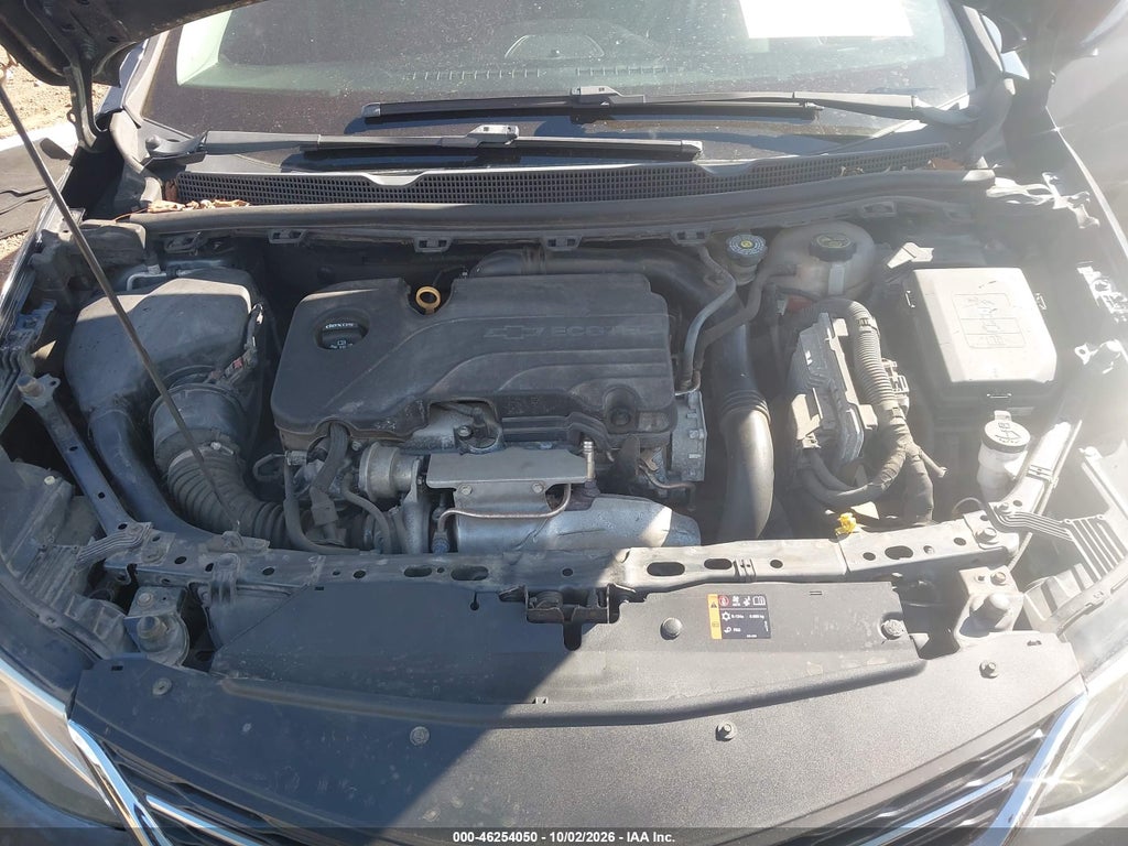 2017 Chevrolet Cruze LT Auto photo 10