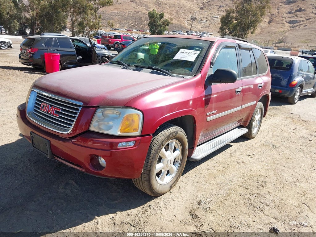 2006 GMC Envoy SLE photo 2