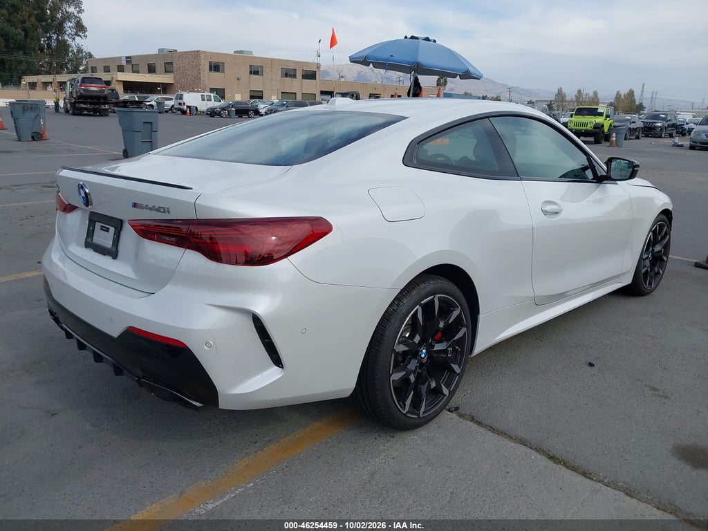 2027 BMW M440I photo 4