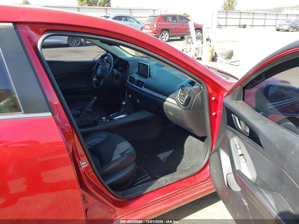 2014 Mazda MAZDA3 S Grand Touring photo 5