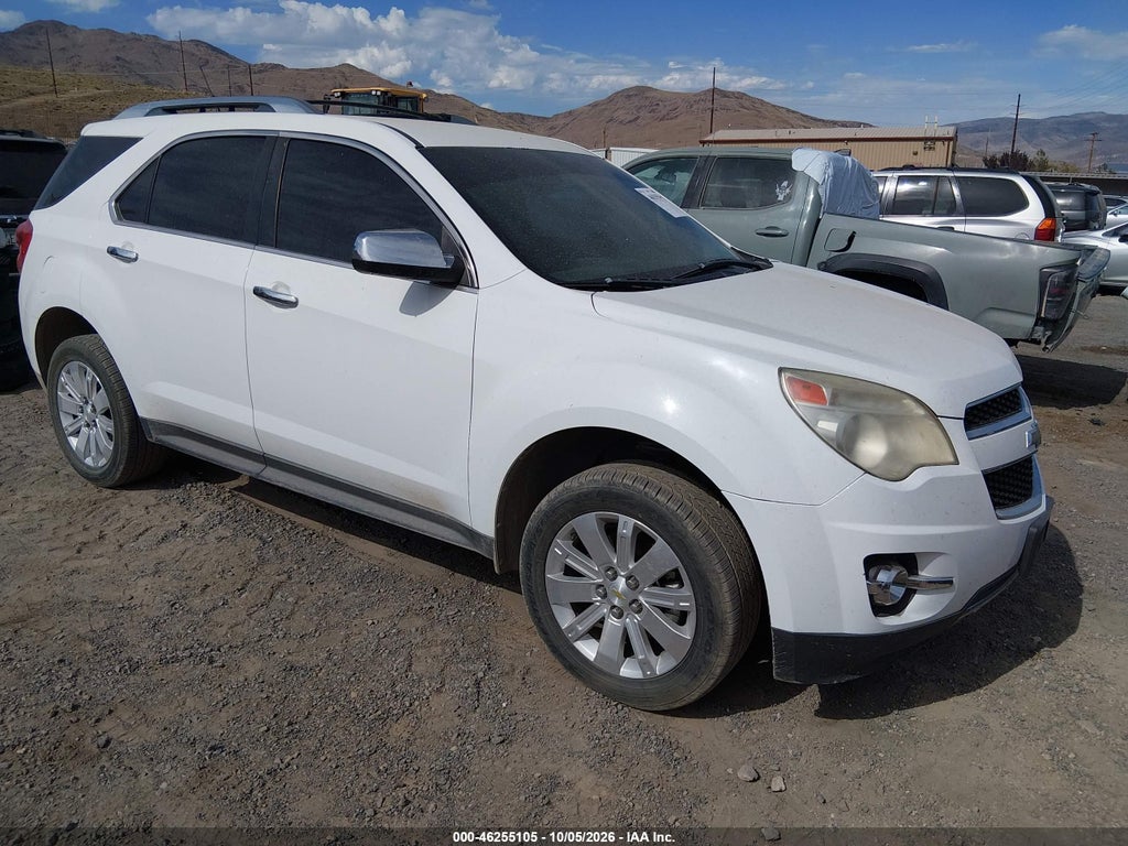 2011 Chevrolet Equinox 2LT photo 1