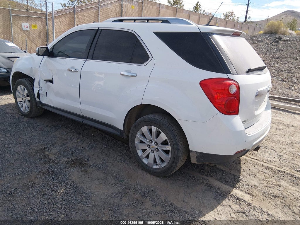 2011 Chevrolet Equinox 2LT photo 3