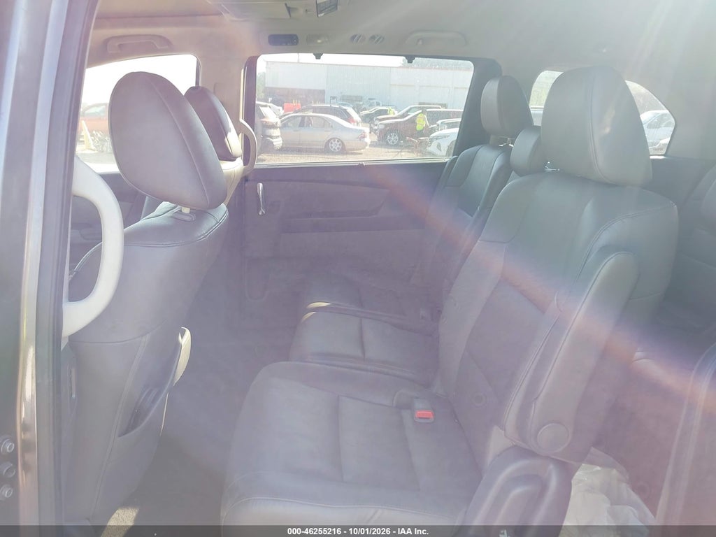 2015 Honda Odyssey EX-L photo 8