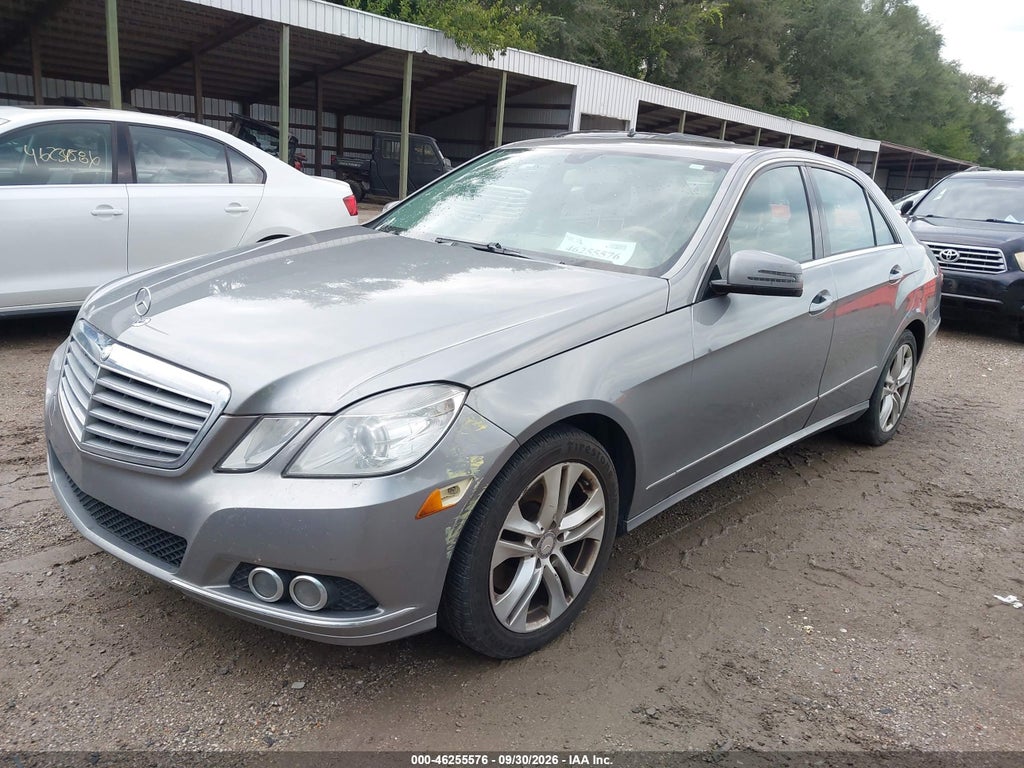 2011 Mercedes-Benz E 350 4MATIC photo 2