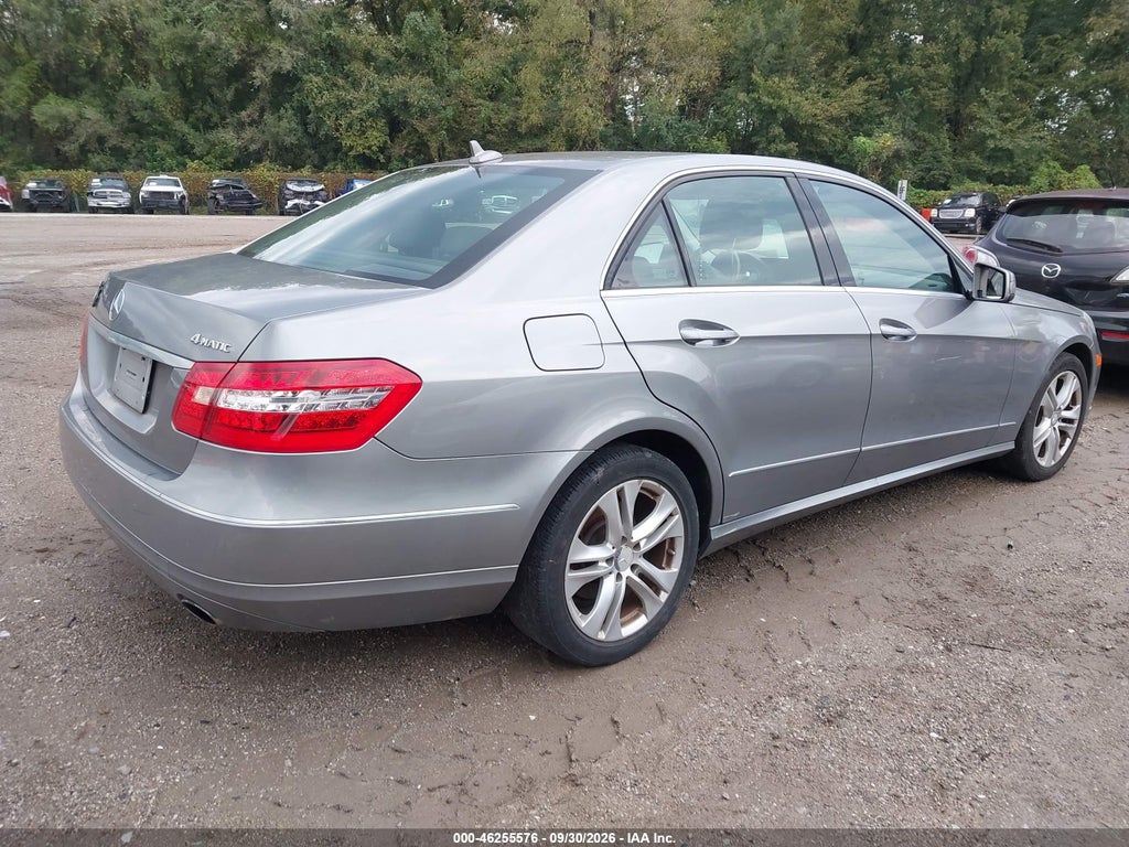 2011 Mercedes-Benz E 350 4MATIC photo 4