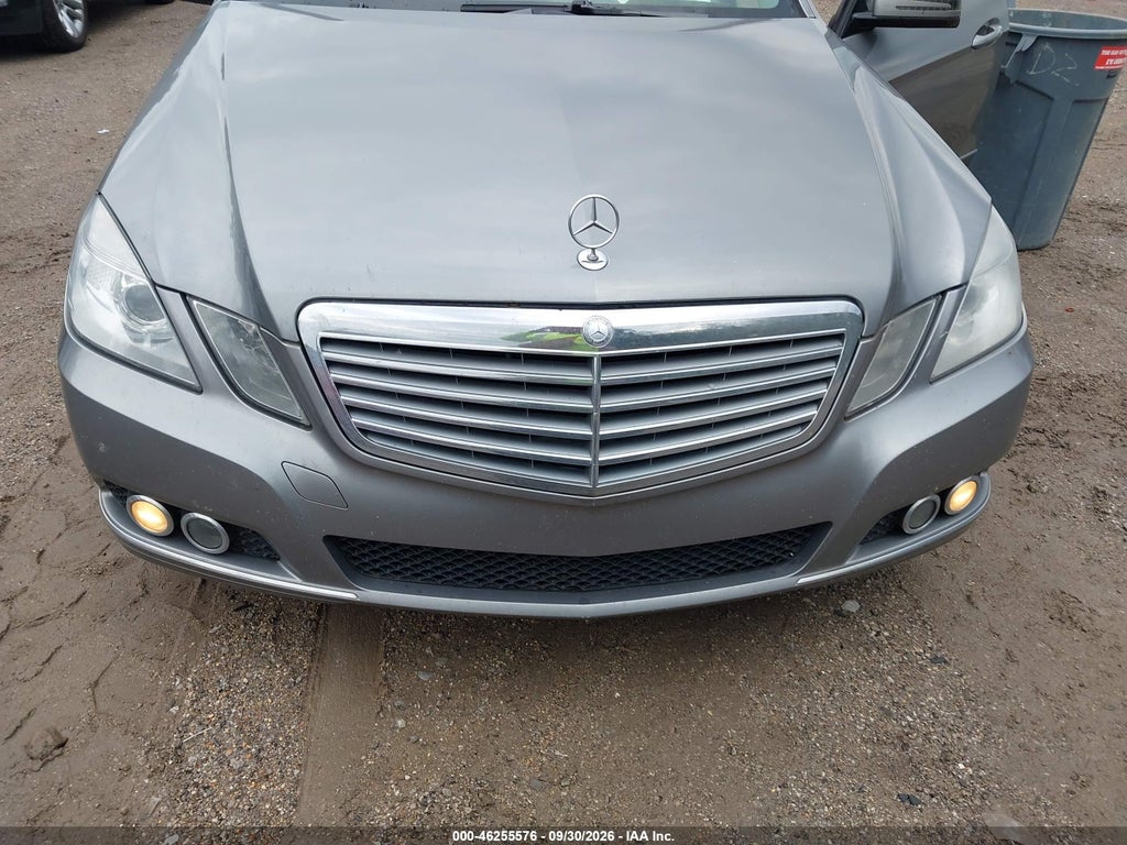 2011 Mercedes-Benz E 350 4MATIC photo 6