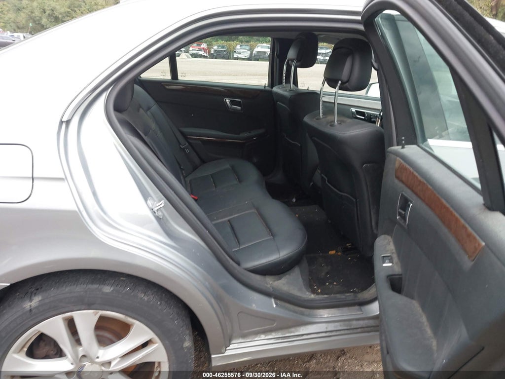 2011 Mercedes-Benz E 350 4MATIC photo 8