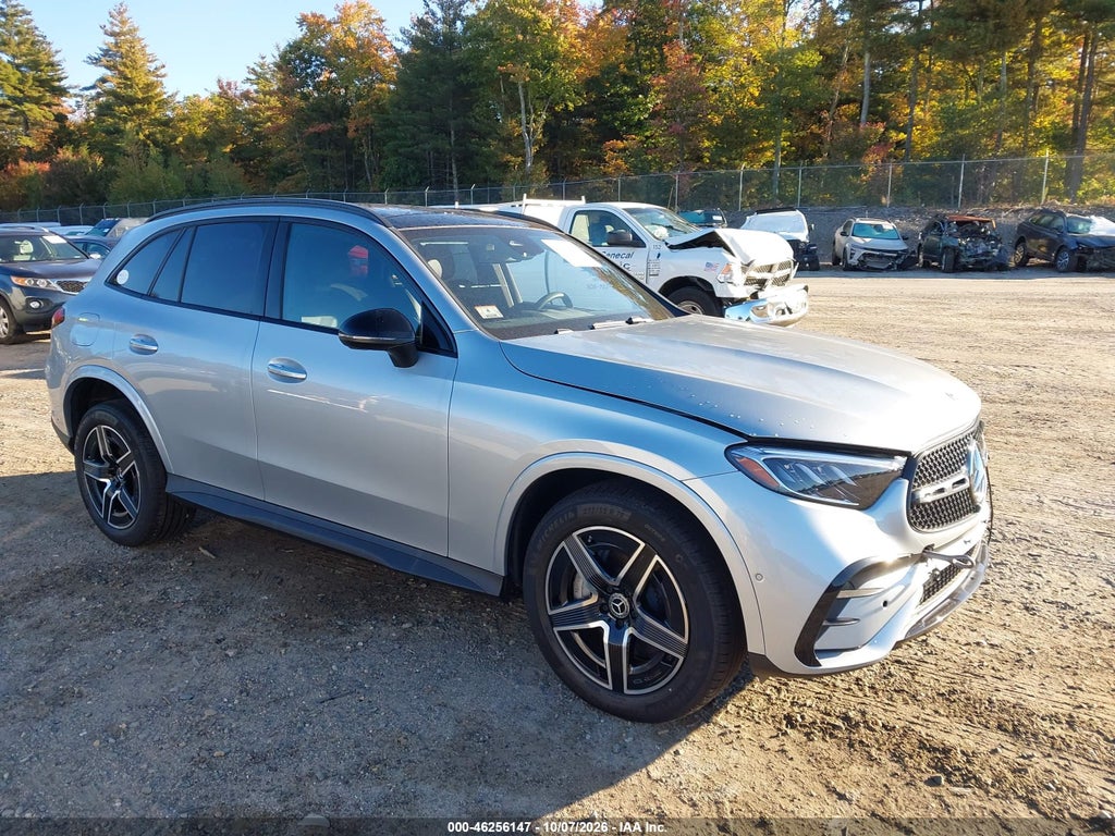 2026 Mercedes-Benz GLC 300 photo 1
