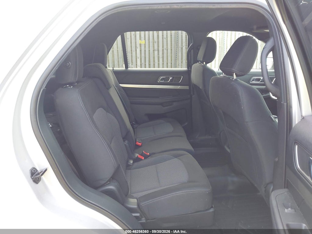 2018 Ford Explorer XLT photo 8