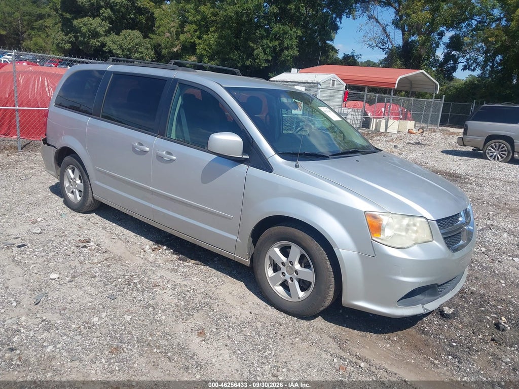 2012 Dodge Grand Caravan SXT photo 1