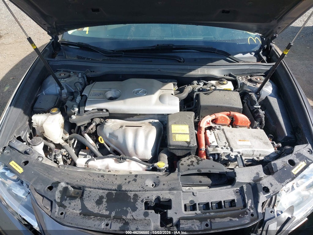 2014 Lexus ES 300H photo 10