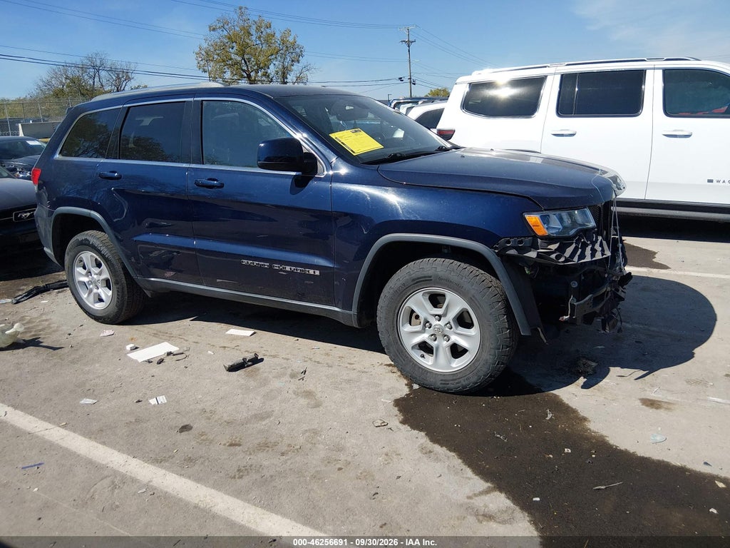 2017 Jeep Grand Cherokee Laredo 4X4 photo 1