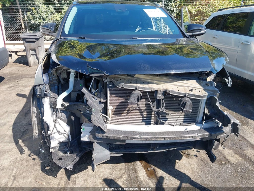 2019 Toyota Highlander XLE photo 6