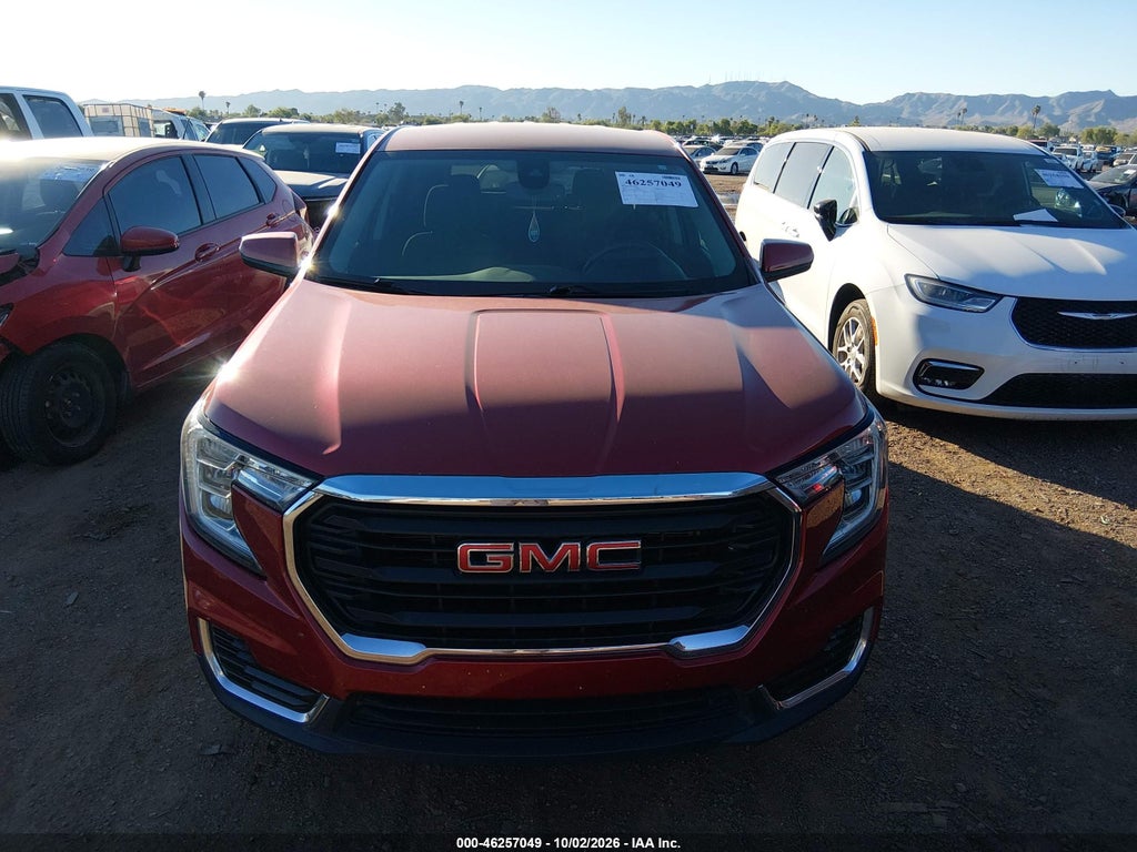 2024 GMC Terrain AWD SLE photo 6