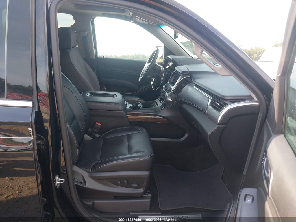 2018 Chevrolet Tahoe LT photo 5