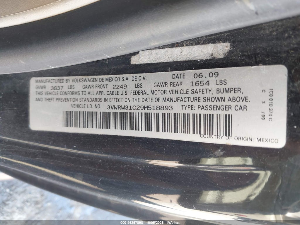 2009 Volkswagen New Beetle 2.5L photo 9