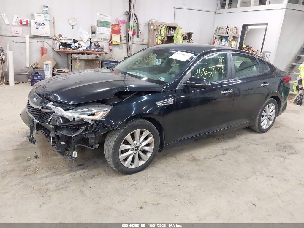 2016 Kia Optima LX photo 2