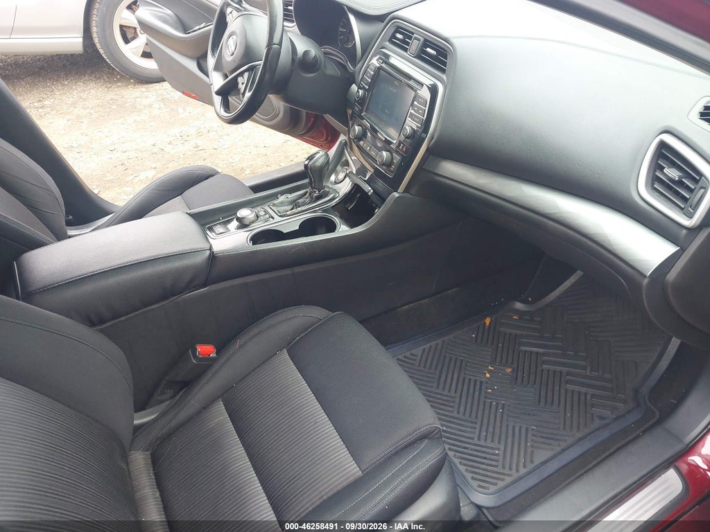 2017 Nissan Maxima 3.5 S photo 5