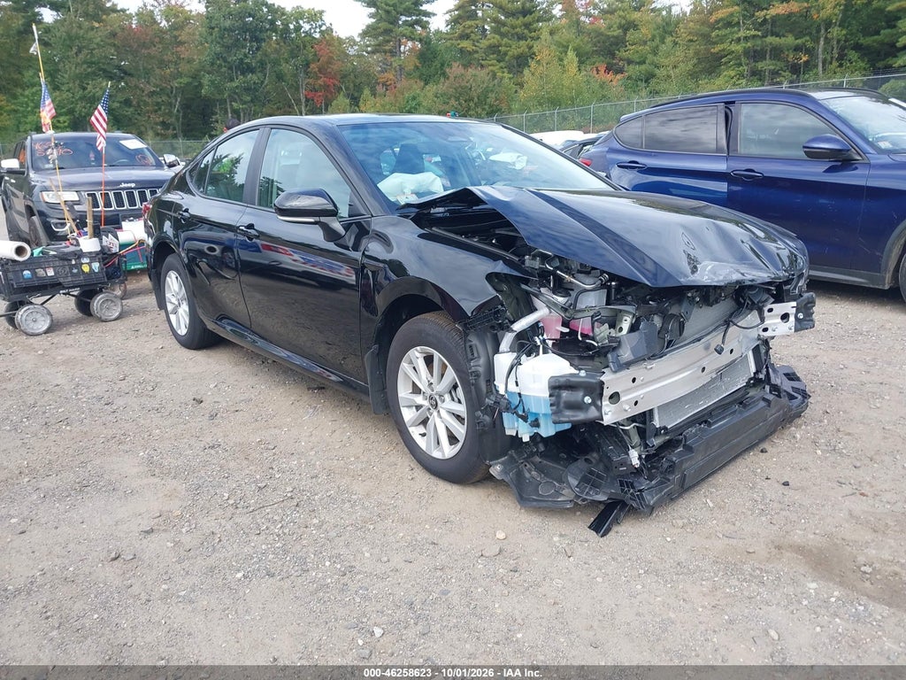 TOYOTA CAMRY 2026