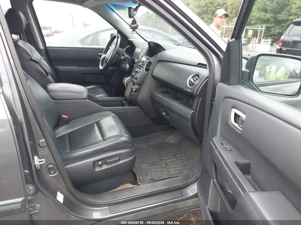2014 Honda Pilot EX-L photo 5