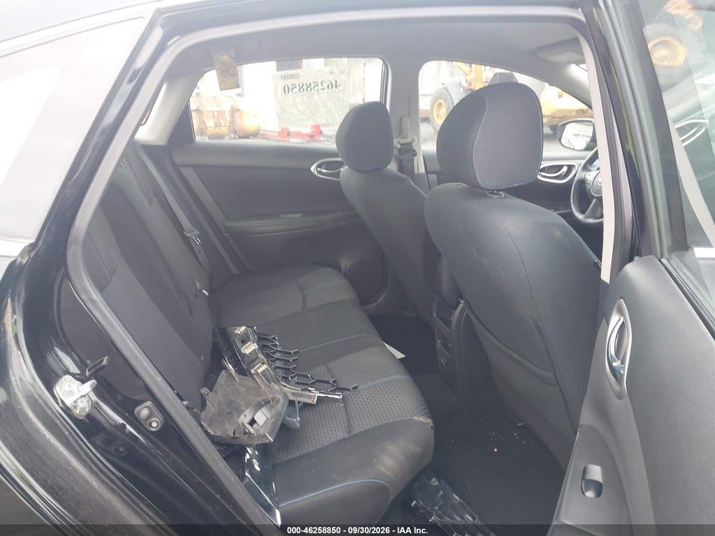 2019 Nissan Sentra SR photo 8