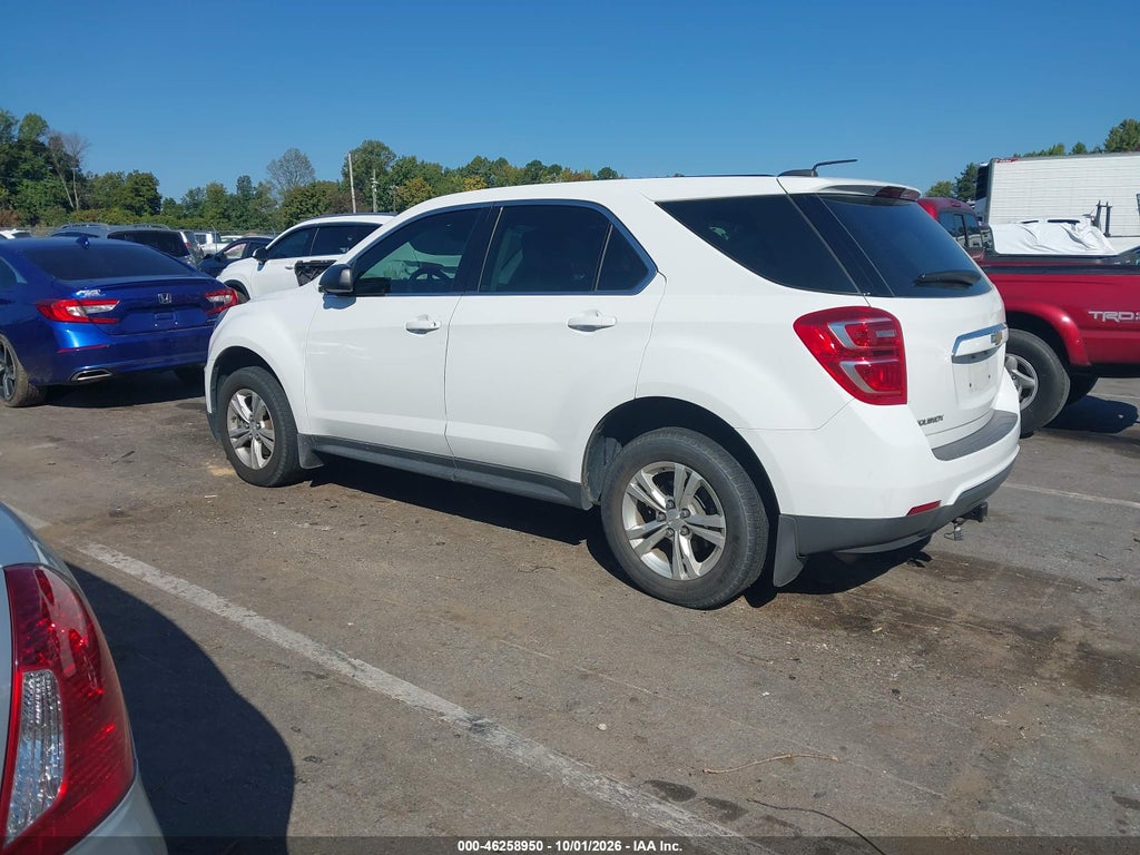 2017 Chevrolet Equinox LS photo 3