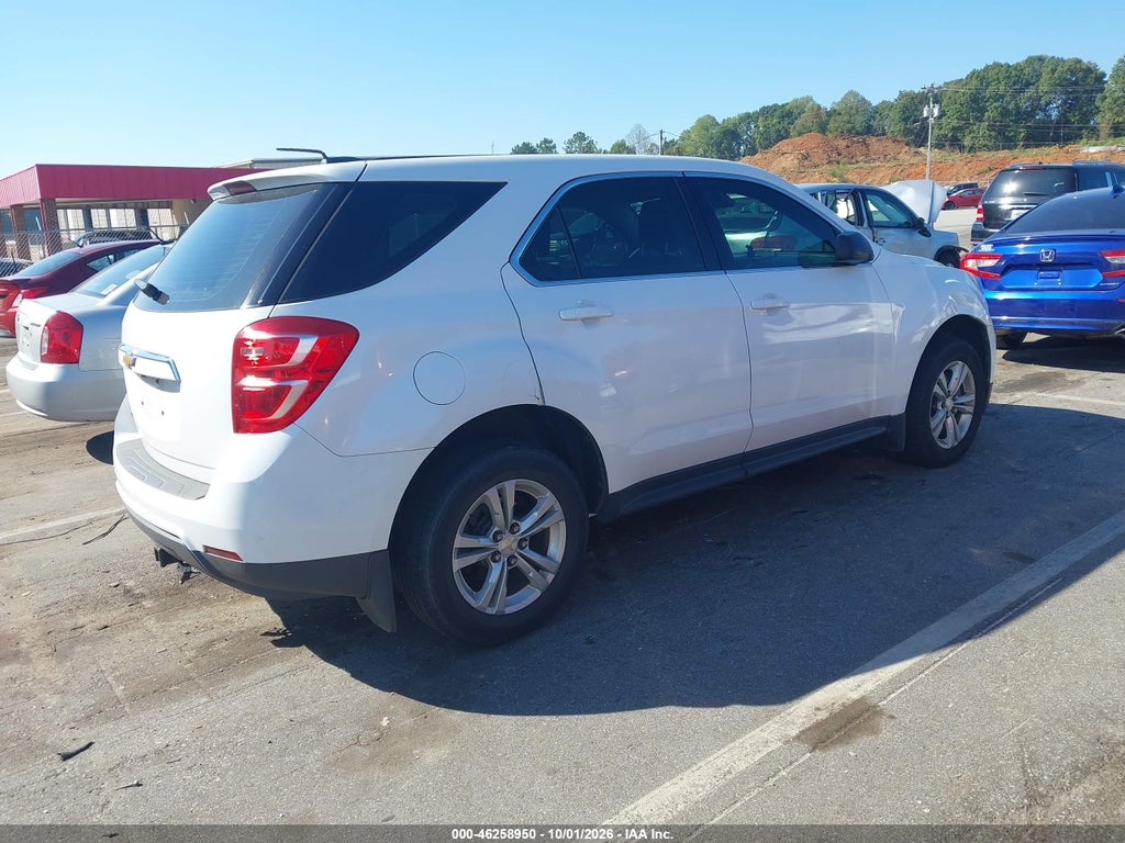 2017 Chevrolet Equinox LS photo 4